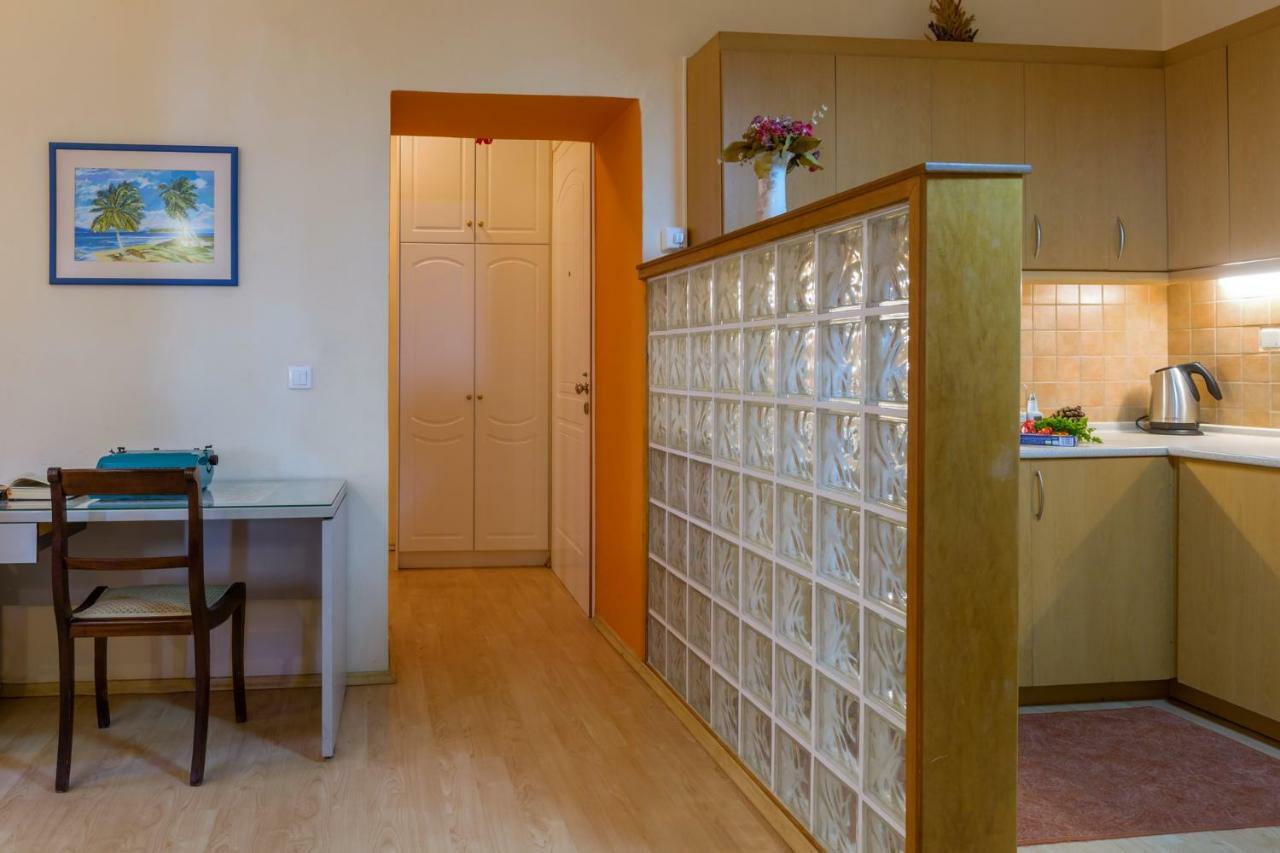 Heart Of The Old Town Apartment コルフ島 エクステリア 写真