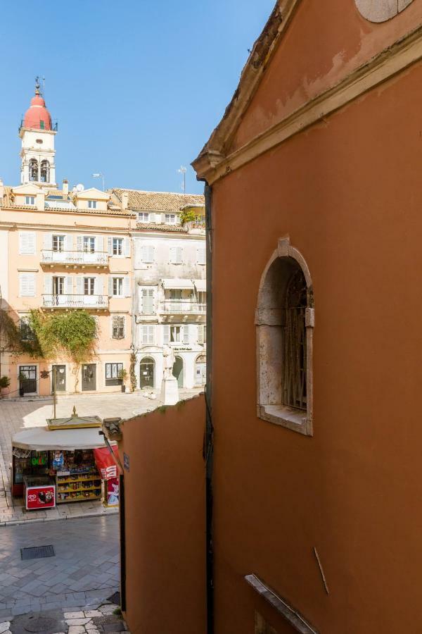 Heart Of The Old Town Apartment コルフ島 エクステリア 写真